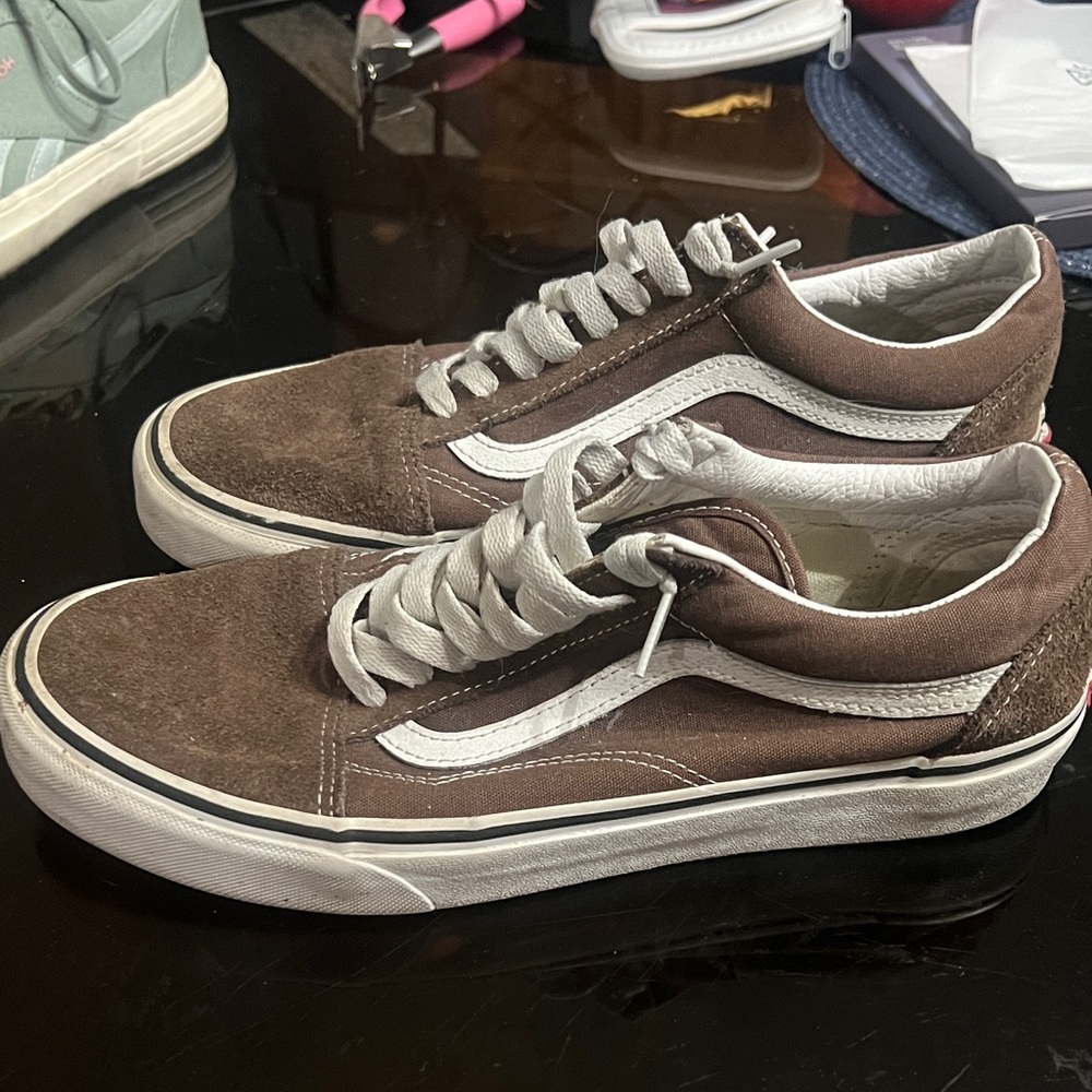 Vans Old Skool Suede Sneakers in Brown and White - Picture 2 of 4